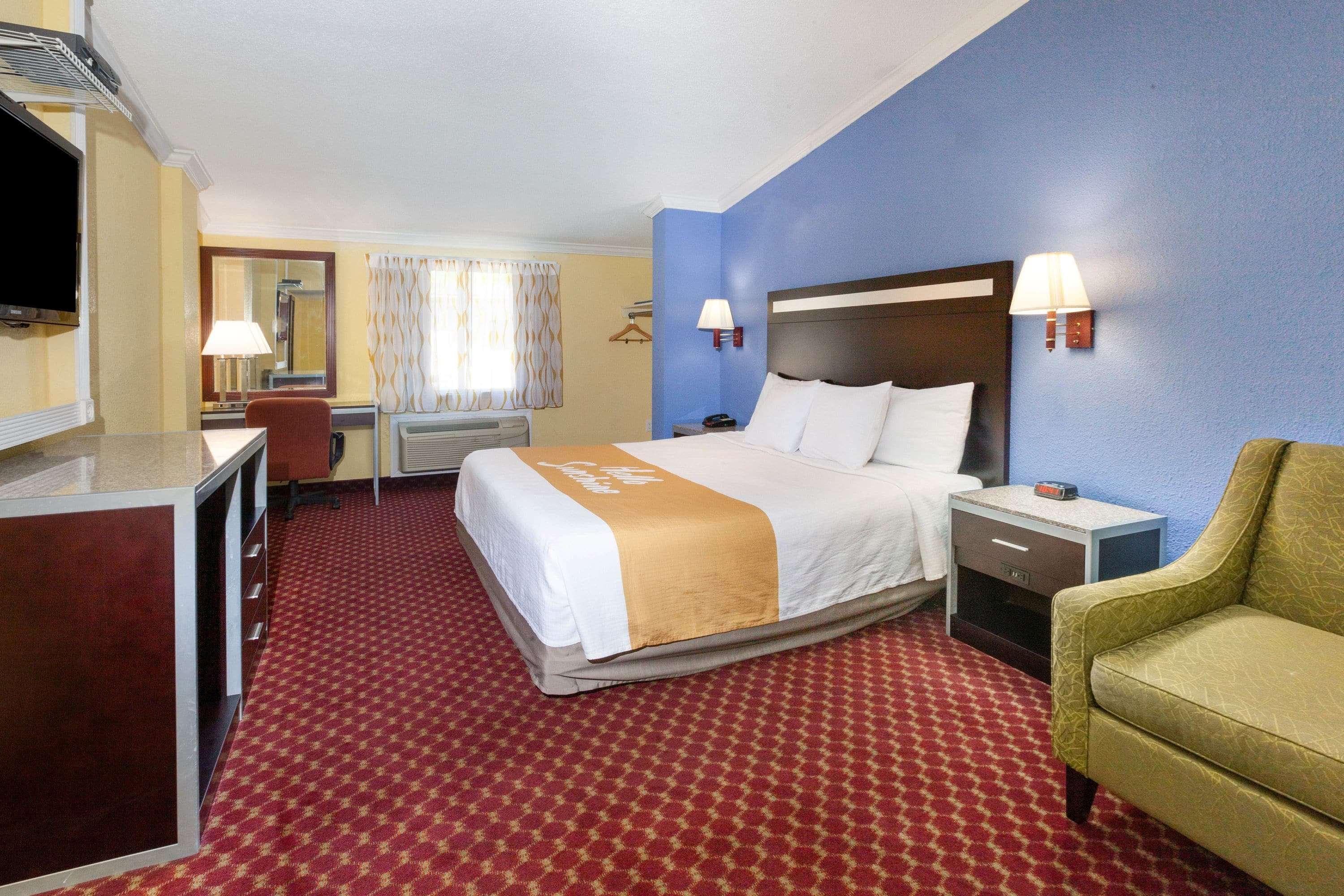 Days Inn By Wyndham Nanuet / Spring Valley Zewnętrze zdjęcie